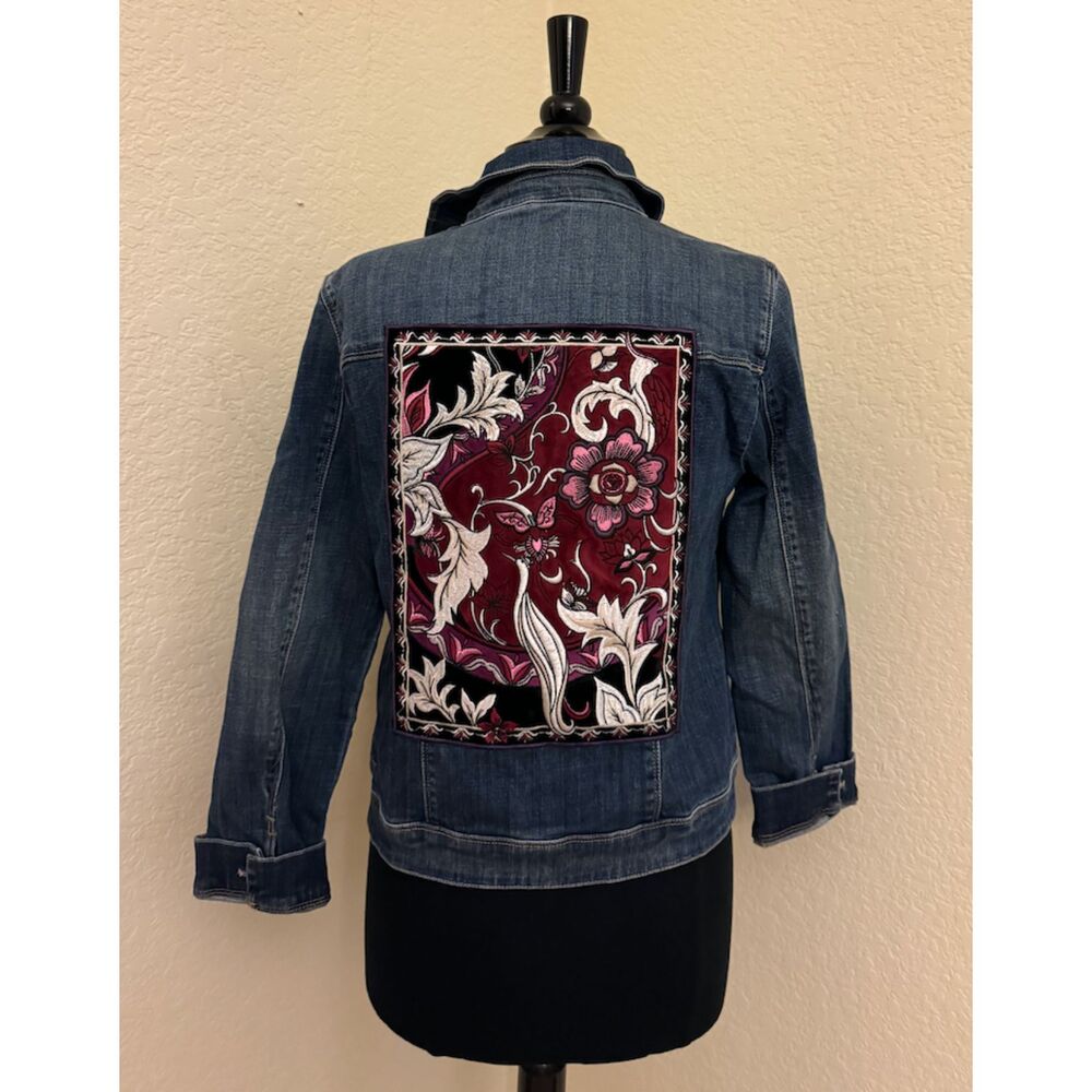 Chico's Denim Embroidered Jacket Shacket - Sz 0 (4/6)